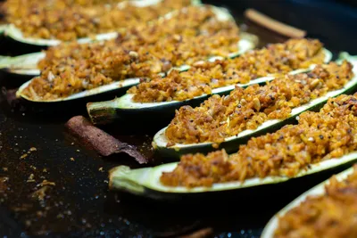 Cover image for Gefüllte Zucchini oriental style