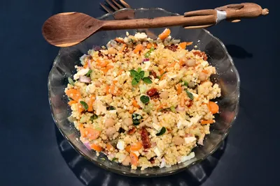Cover image for Hirsesalat