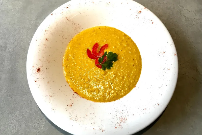 Cremige Mais-Kokos-Suppe